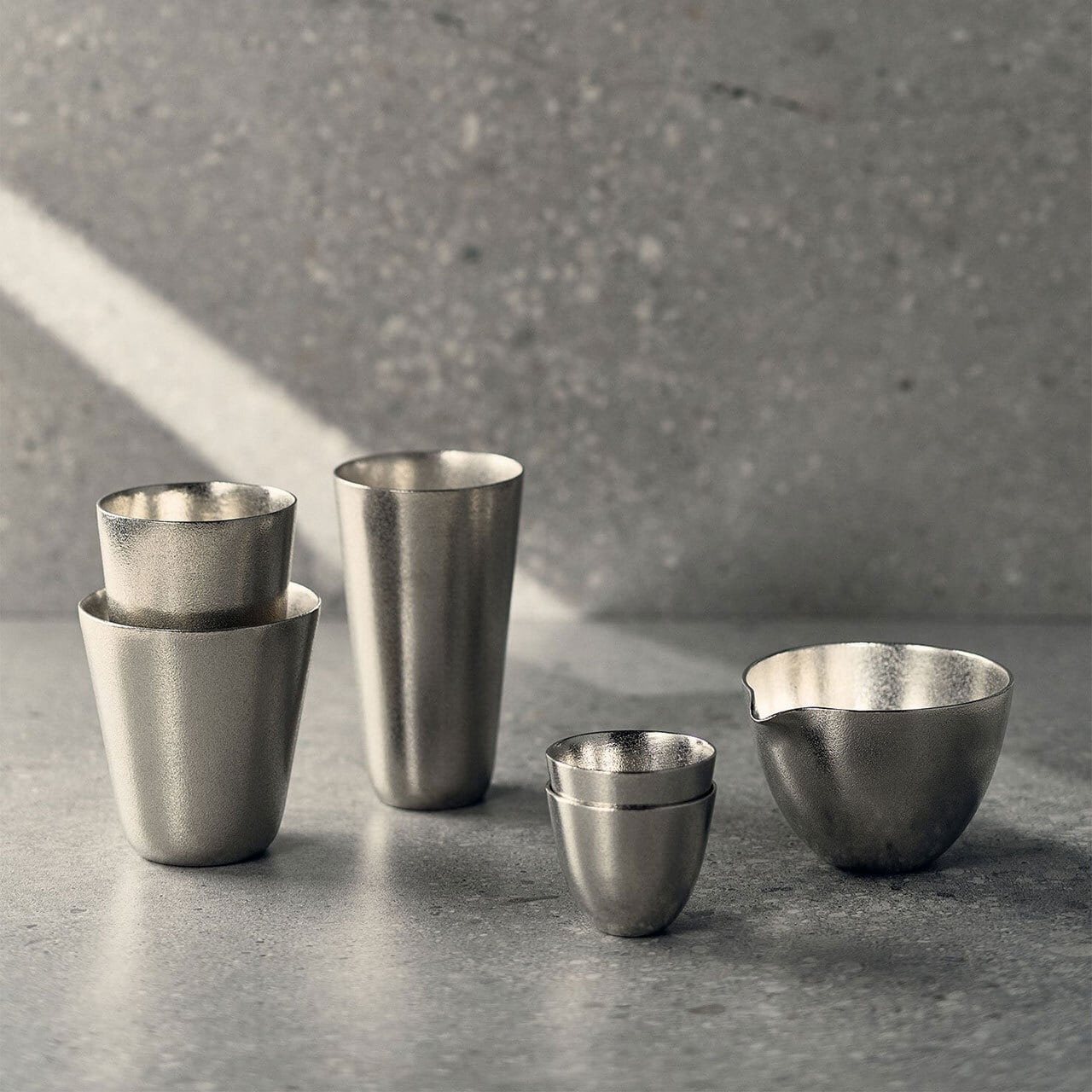 《シンプルな北欧風デザインの錫製タンブラー》Ordi タンブラー|NAGAE+