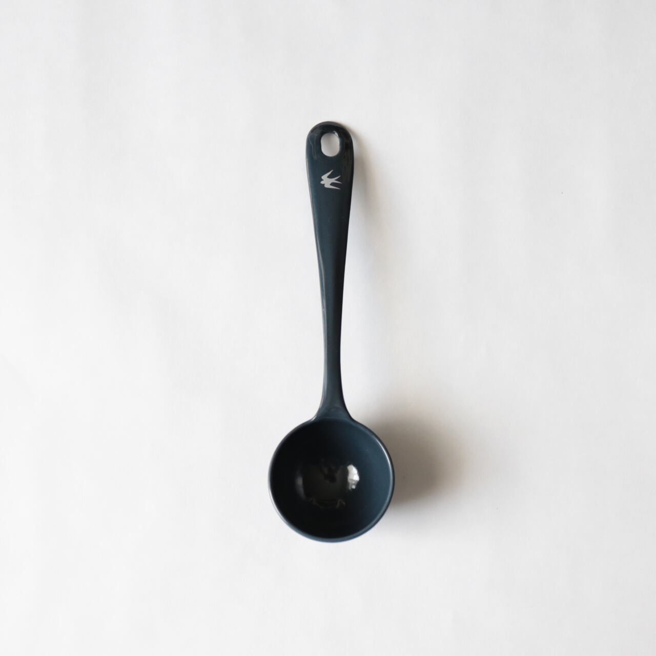 《琺瑯のコーヒーメジャースプーン 白/黒/ネイビー》TSUBAME Coffee measuring spoon | GLOCAL STANDARD PRODUCTS