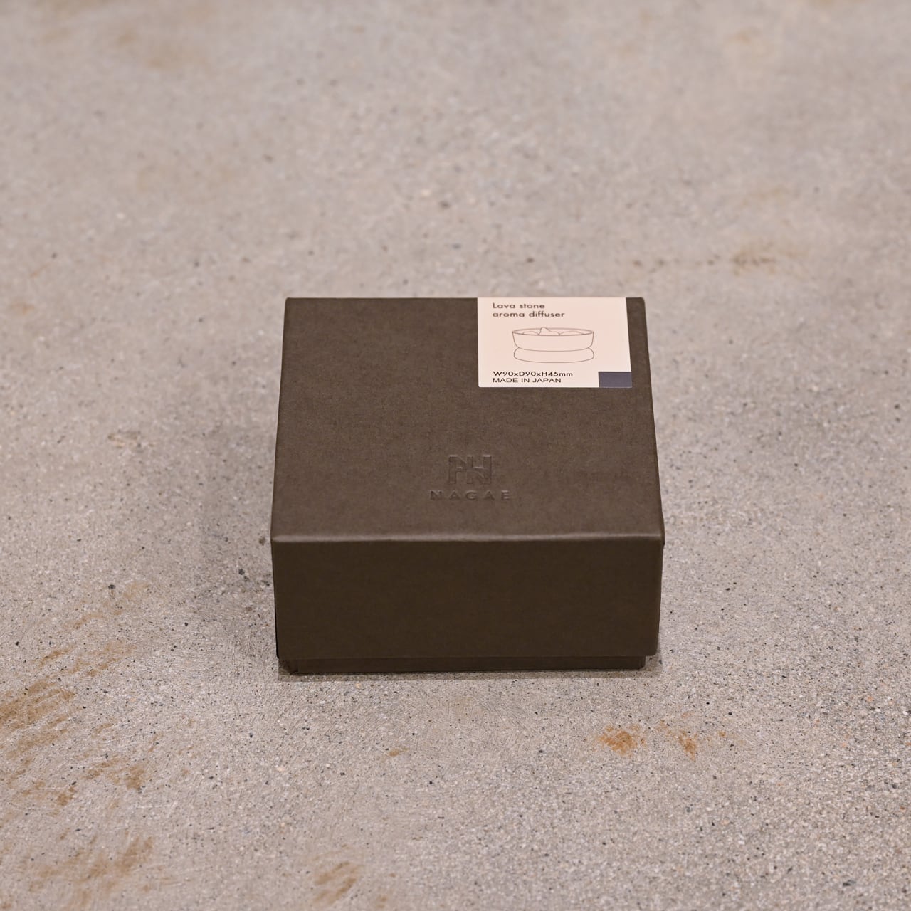 《鉄鋳物と溶岩石のアロマディフューザー》Lava stone aroma diffuser| NAGAE+(ナガエプリュス)