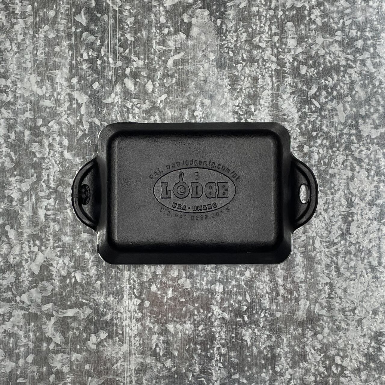 《キャストアイアン(鋳鉄)の小さな長方形の器》レクタングル ミニ サーバー | LODGE