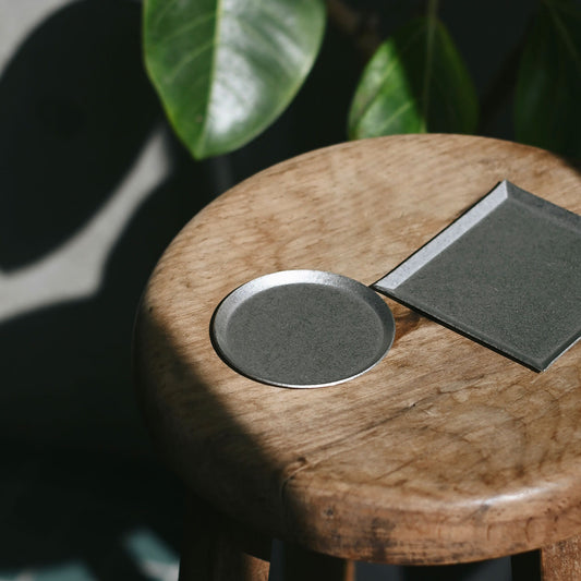 《錫のラウンドトレイ(φ75mm)》a.278オリジナル