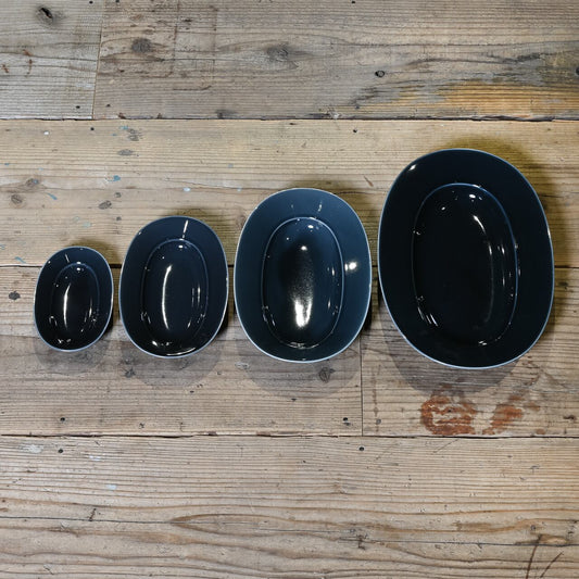 《ちょうどいいオーバルプレート》Oval Plate M - moon gray | yumiko iihoshi porcelain