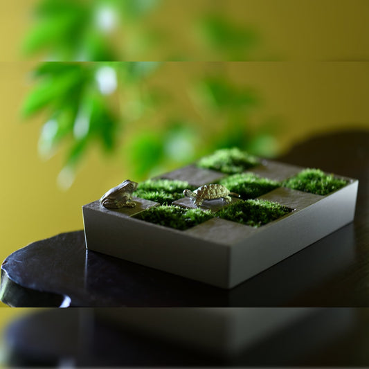 《アルミ鋳物の苔庭・水景色花器》市松庭園花器(本体のみ) | 銀雅堂