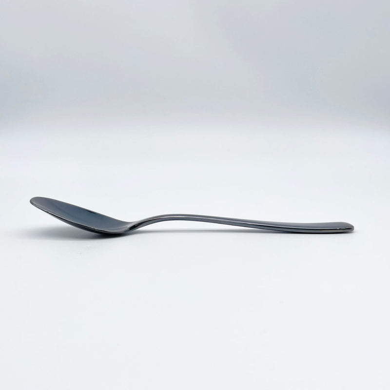 《スプーン職人が最高の口当たりと、究極のなめらかさを追求したカレー＆チャーハン専用スプーン》