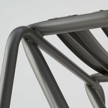 《スチール＆アルミ製のスツール（HIGH）》BENT HIGH STOOL | DUENDE