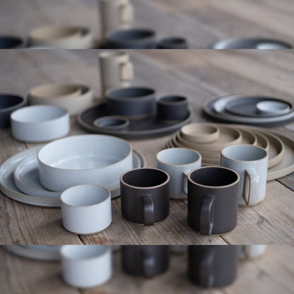 《HASAMI PORCELAIN THE GRAY COLLECTION 【Mug Cup Medium/Ash White】》| HASAMI PORCELAIN