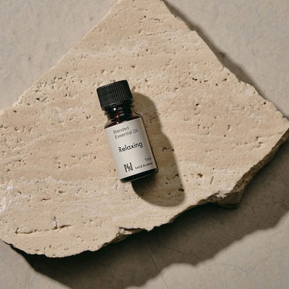 《ラベンダーベースのリラックス系ブレンド精油》Blended Essential Oil Relaxing（リラクシング）｜NAGAE+（ナガエプリュス）