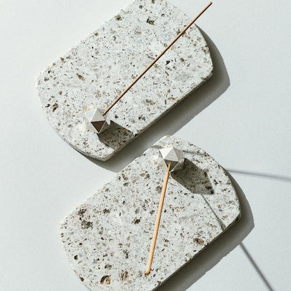 《大谷石の香皿と錫製の香立て》Oya Incense Set＜tin＞（オオヤ インセンス セット ティン） | NAGAE+（ナガエプリュス）