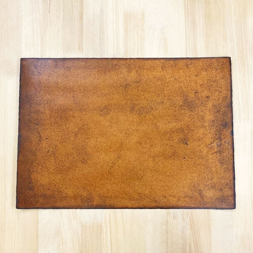 《漆でコーティングした越前和紙のテーブルマット》UruWashi-sheet A3判（420x300mm）