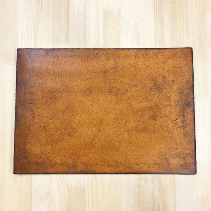 《漆でコーティングした越前和紙のテーブルマット》UruWashi-sheet A3判（420x300mm）