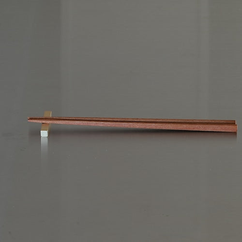 《シンプルな真鍮の箸置き L45》Brass Chopstick Rest L45｜a.278オリジナル