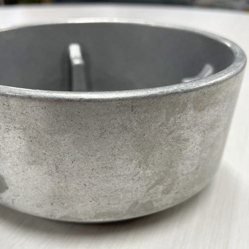 《アルミ鋳物製のオイルバーナー（アロマディフューザー）》 Aluminium Oil Burner | Studio Henry Wilson