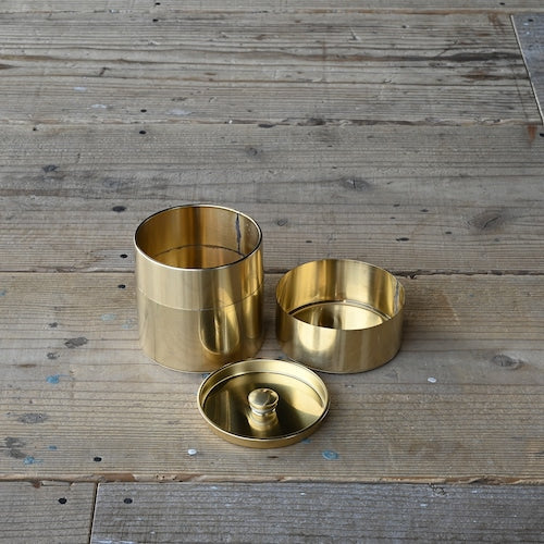 《真鍮製の丸缶（小）》丸缶（小）| SyuRo