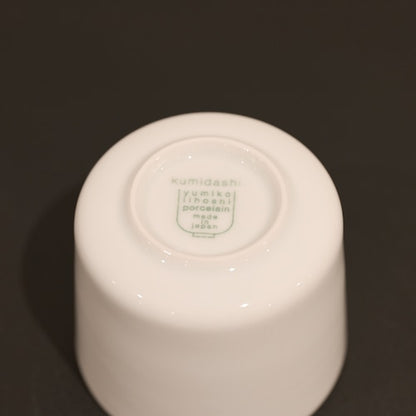 《白磁の汲みだし茶碗 Sサイズ》Kumidashi(S) | yumiko iihoshi porcelain