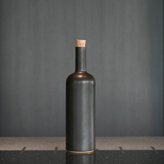 《HASAMI PORCELAIN ORIGINAL 【Bottle 85×300mm/Black】》| HASAMI PORCELAIN