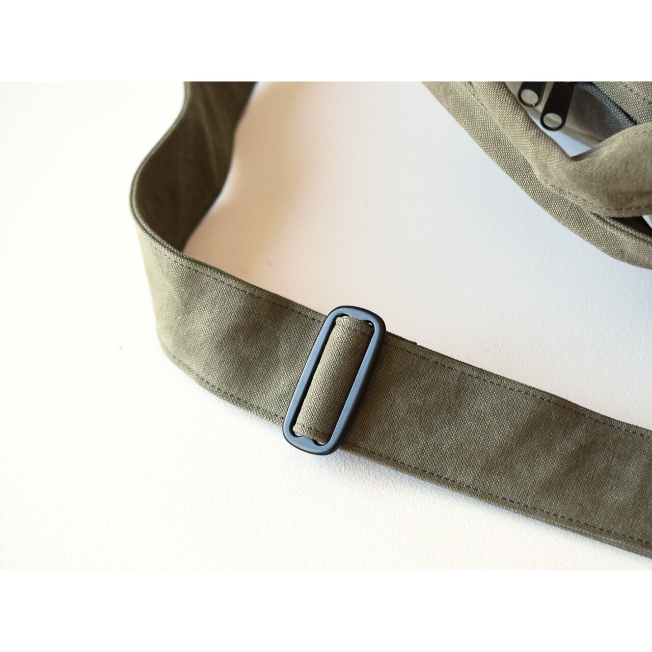 《フレンチミリタリーコットンのボストン型トート（3色）》Ride（ライド／BG294） | ateliers PENELOPE