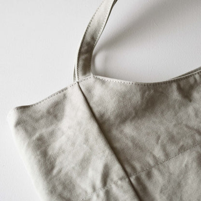 《フレンチミリタリーコットンのシンプルトートバッグ（3色）》Cecil（セシル／BG303） | ateliers PENELOPE