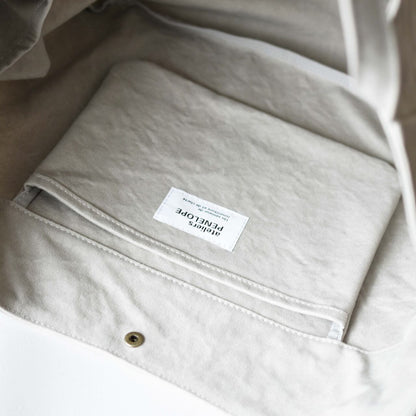 《フレンチミリタリーコットンのシンプルトートバッグ（3色）》Cecil（セシル／BG303） | ateliers PENELOPE