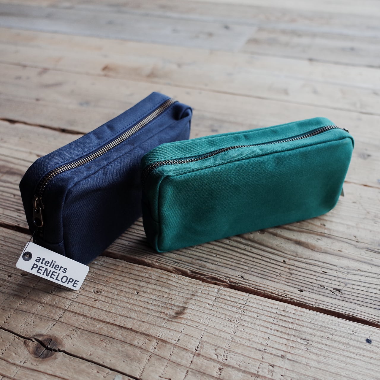 《10号帆布のハンディポーチ 3色》Handy Pouch | ateliers PENELOPE