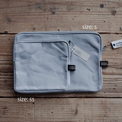 《10号帆布の小型ポーチ（S：B5サイズ）4色》Hold Pouch ホールドポーチ（S） | ateliers PENELOPE