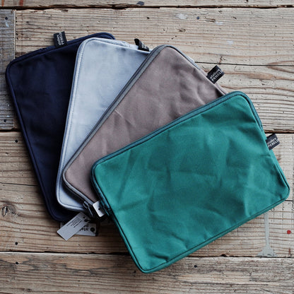《10号帆布の小型ポーチ（S：B5サイズ）4色》Hold Pouch ホールドポーチ（S） | ateliers PENELOPE