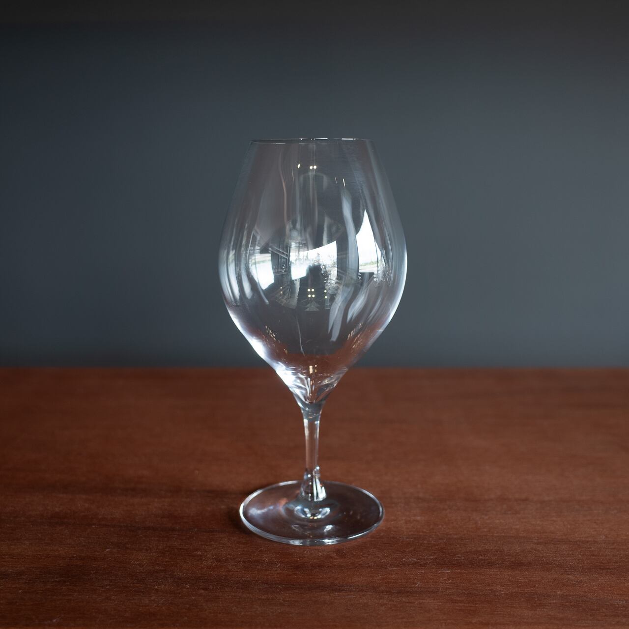 《普段使いにおすすめのオールラウンドなワイングラス10oz》ピッコロ 10oz ワイン | 木村硝子店