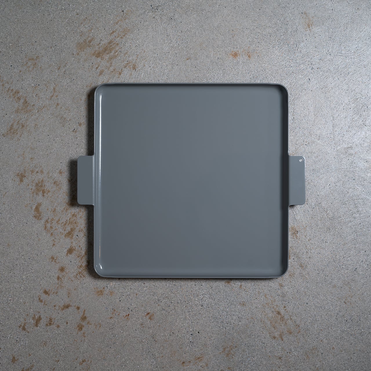 《カラード・アルミ製のトレイ "スクエア/ valley gray" □240mm  》Colored' aluminum tray square " valley gray" | yumiko iihoshi porcelain