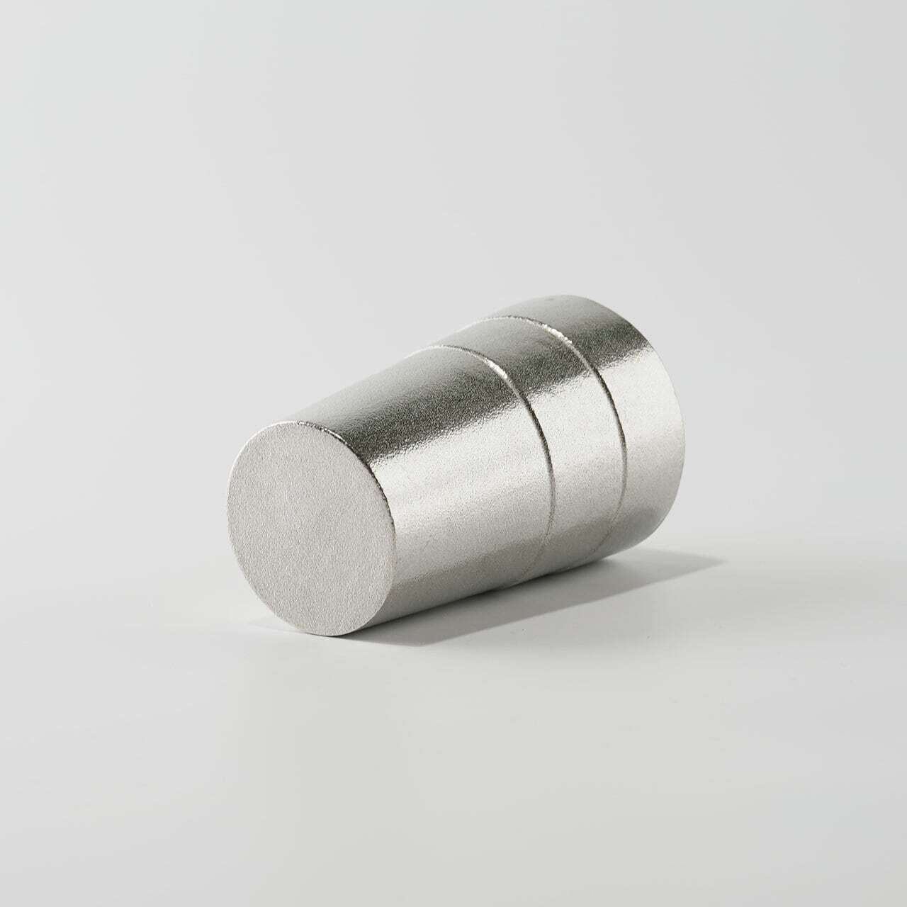 《錫（純度99.99%）の酒器・ビールタンブラー2個セット》静波 ビールタンブラー（2個セット）｜銀雅堂