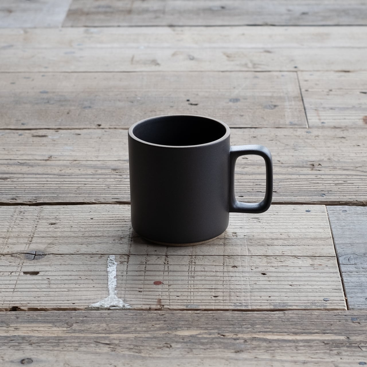 《HASAMI PORCELAIN ORIGINAL【MugCup M / Black】》| HASAMI PORCELAIN
