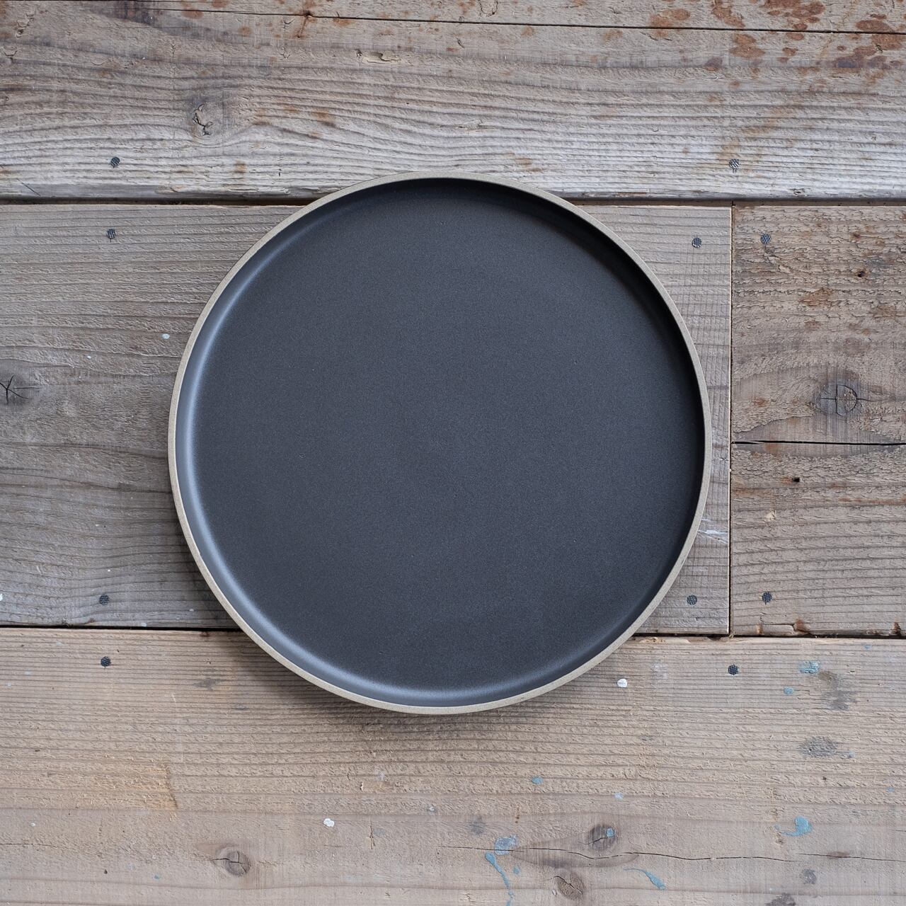 《HASAMI PORCELAIN ORIGINAL【Plate φ255 / Black】》| HASAMI PORCELAIN