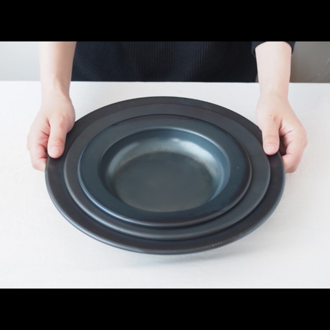 《お皿としてそのまま使える鉄製フライパン＆ハンドルセット Mサイズ》フライパンジュウ | FRYING PAN JIU