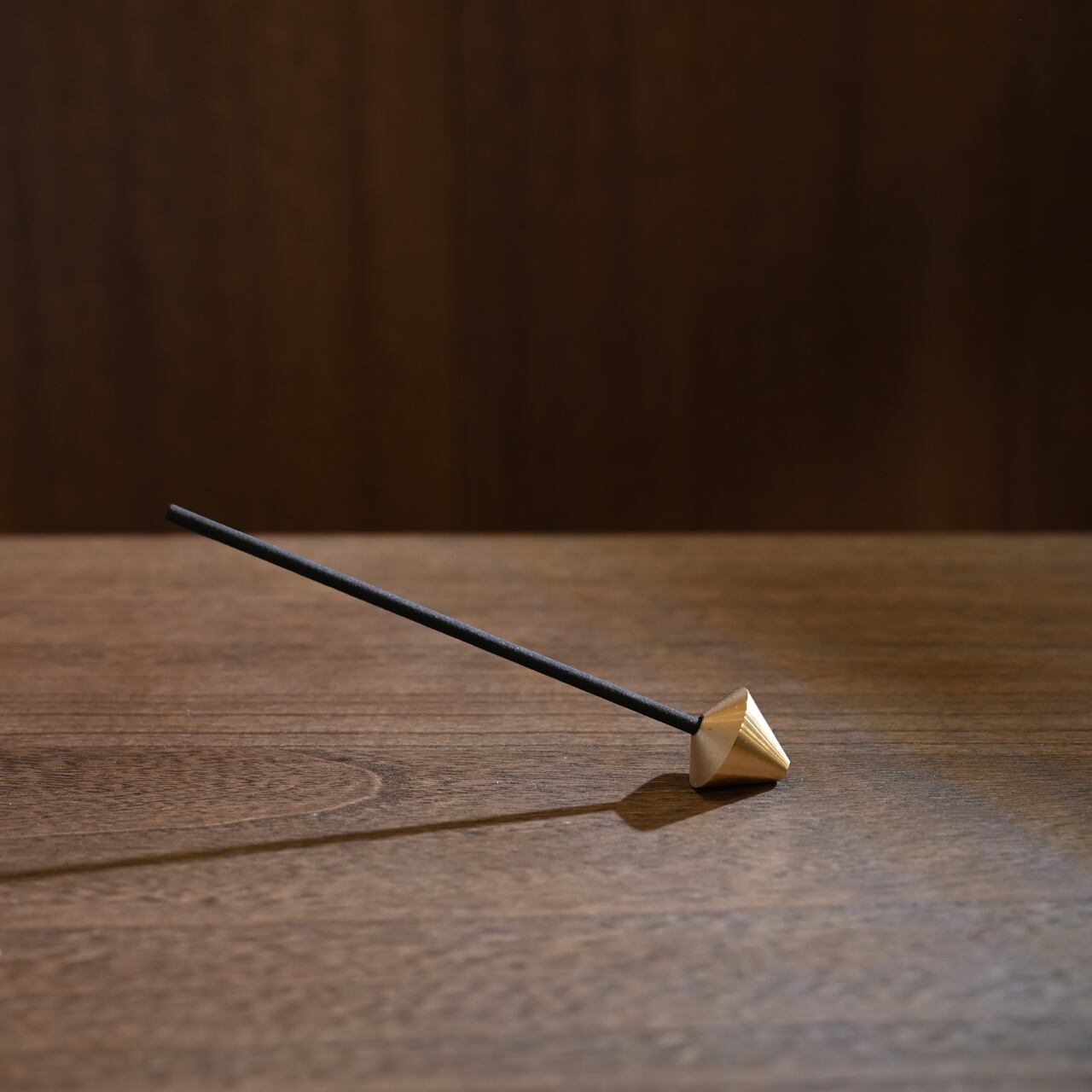 《３種類の角度・elemense incense用真鍮のお香立て》acron brass incense holder | elemense