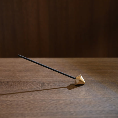 《３種類の角度・elemense incense用真鍮のお香立て》acron brass incense holder | elemense