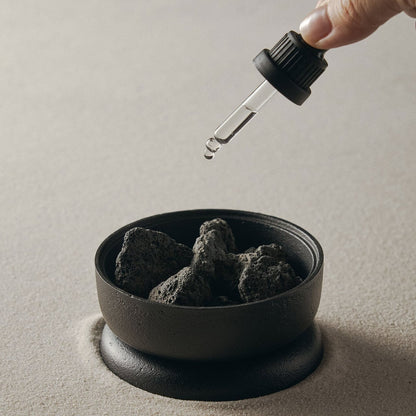 《鉄鋳物と溶岩石のアロマディフューザー》Lava stone aroma diffuser| NAGAE+（ナガエプリュス）