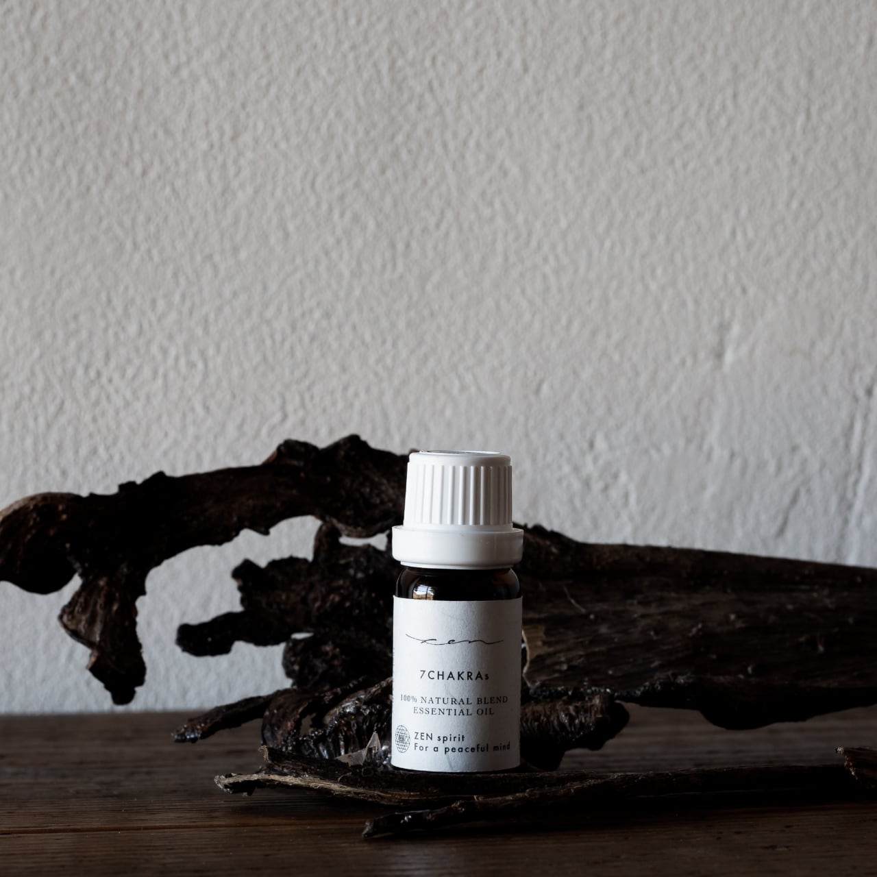 《100%ピュア・”自分自身を整える”　ZENのブレンド・エッセンシャルオイル》4種類の香り | ZEN