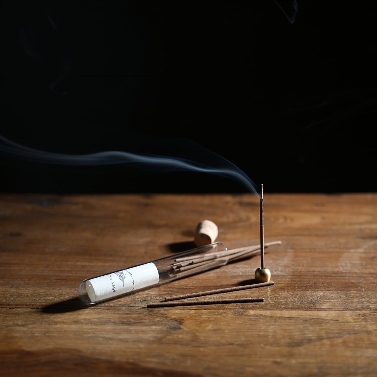 《ホワイトセージのお香 真鍮の香立て付》オーガニックホワイトセージで作ったお香 | ZEN