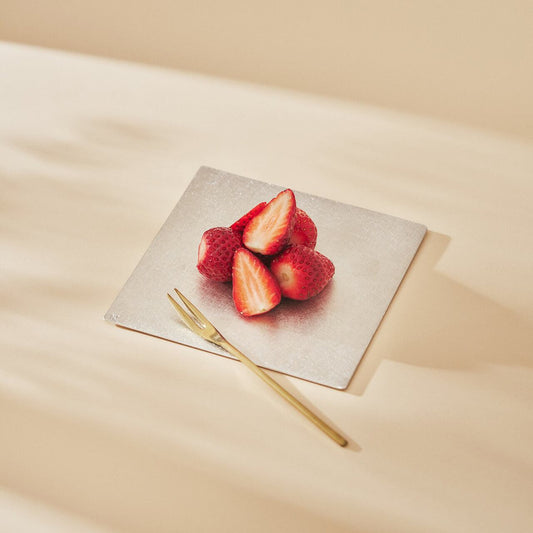 《アレンジ自在 錫のプレート 150×150mm》Ordi tin plate | NAGAE+（ナガエプリュス）