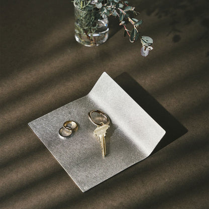 《アレンジ自在 錫のプレート 210×210mm》Ordi tin plate | NAGAE+（ナガエプリュス）