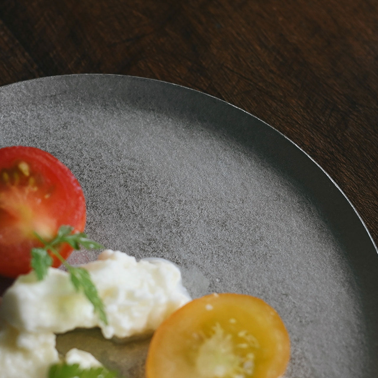 《錫のラウンドトレイ（φ120mm）》a.278オリジナル