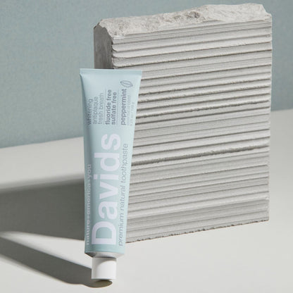 《天然原料ベースのホワイトニング歯磨き粉》ホワイトニングトゥースペースト（ペパーミント）｜Davids
