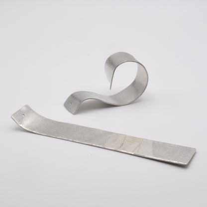 《曲げてアレンジ・錫のインセンスホルダー》a.278オリジナル