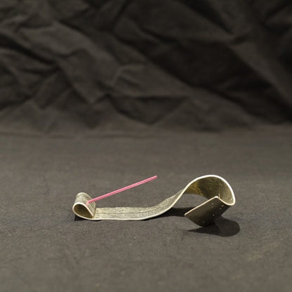 《曲げてアレンジ・錫のインセンスホルダー》a.278オリジナル