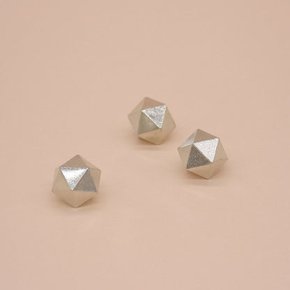 《リサイクル錫（すず）の正二十面体》poly aqua | NAGAE+（ナガエプリュス）