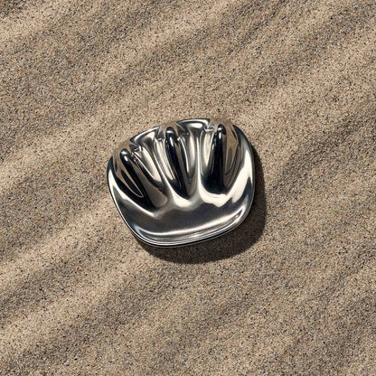 《睡眠にフォーカスしたアルミ製ヘッドマッサージャー》triplet（トリプレット） | NAGAE+（ナガエプリュス）