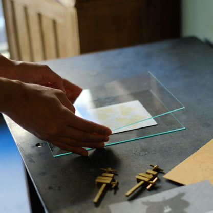 《真鍮ハタガネのフォトフレーム》BRANCH PHOTO FRAME | WEST VILLAGE TOKYO