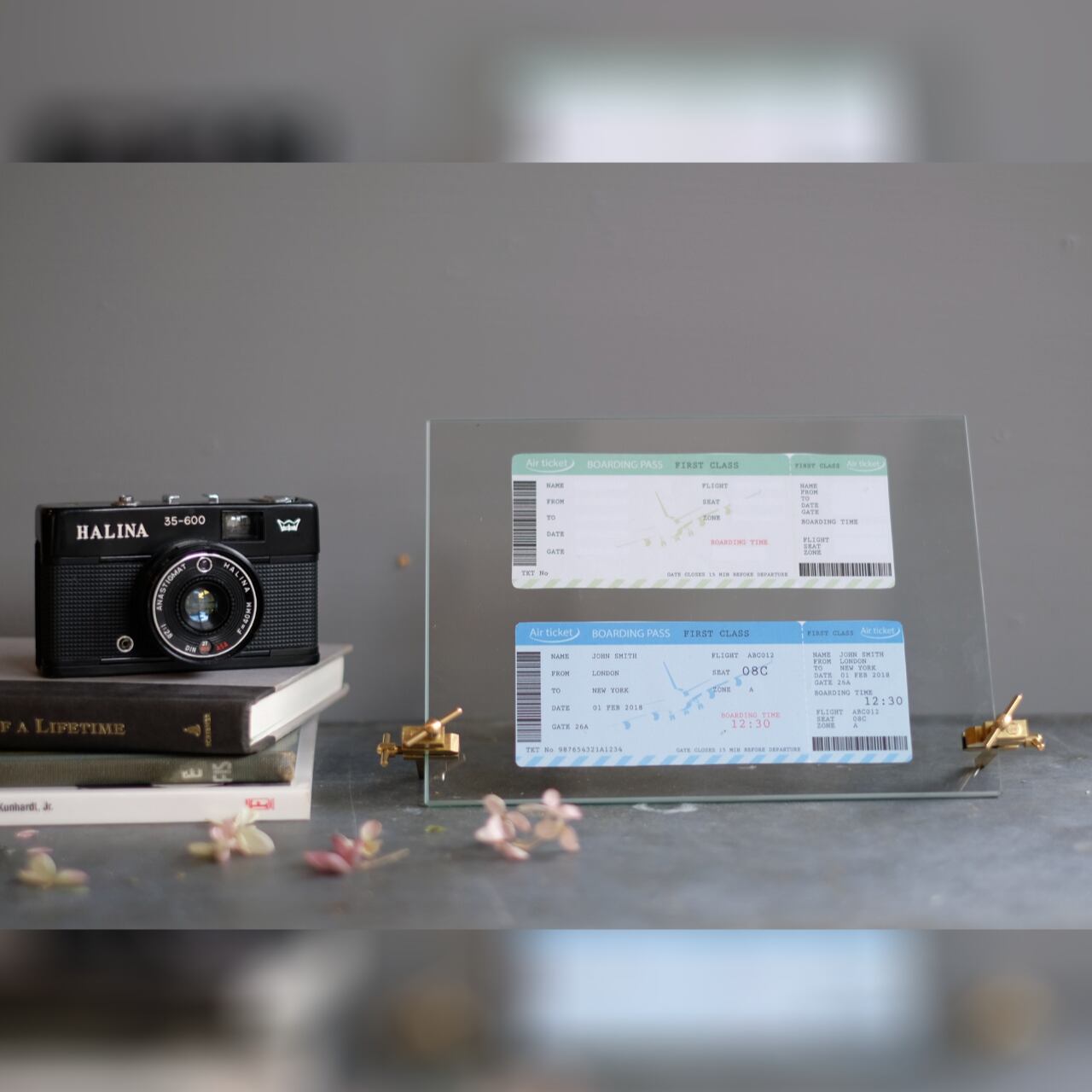 《真鍮ハタガネのフォトフレーム》BRANCH PHOTO FRAME | WEST VILLAGE TOKYO