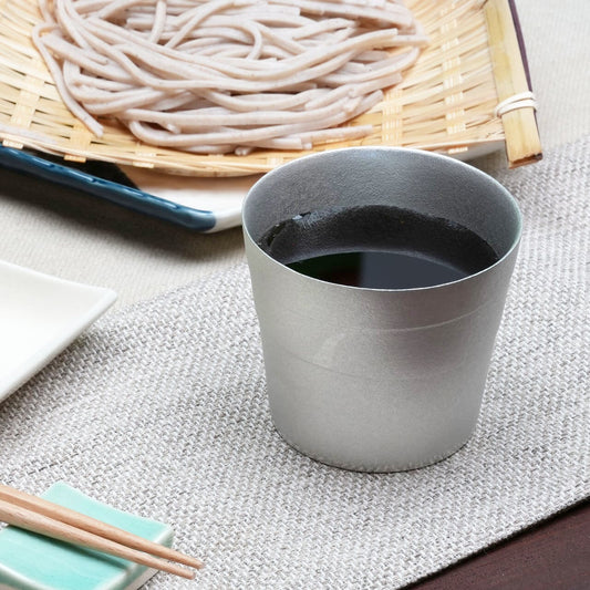 《錫（純度99.99%）の酒器・そば猪口》静波そば猪口｜銀雅堂（ぎんがどう）