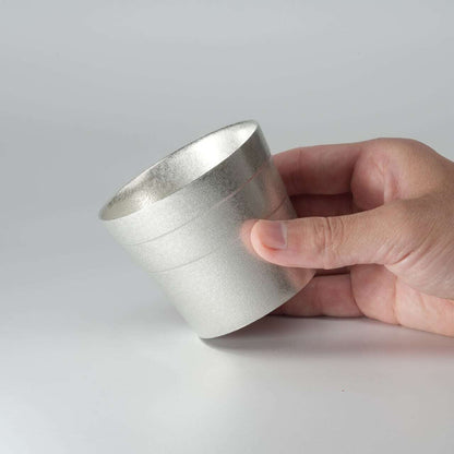 《錫（純度99.99%）の酒器・そば猪口》静波そば猪口｜銀雅堂（ぎんがどう）