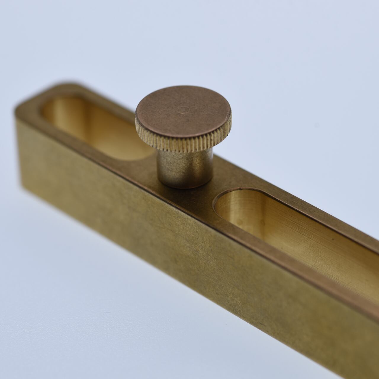 《真鍮のボトルオープナー Brass bottle opener》a.278オリジナル