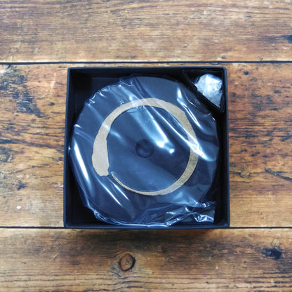 《鉄鋳物の香立て》一円相 | 銀雅堂